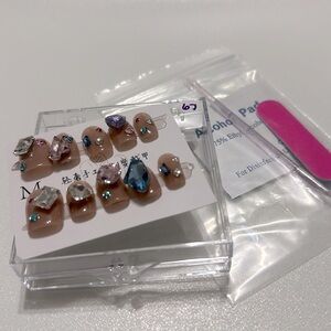 Brand New Hand Made Press on Nails # 67